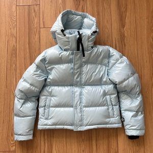 BRAND NEW (XS) super puff shorty! Color airway blue and high gloss fabric!